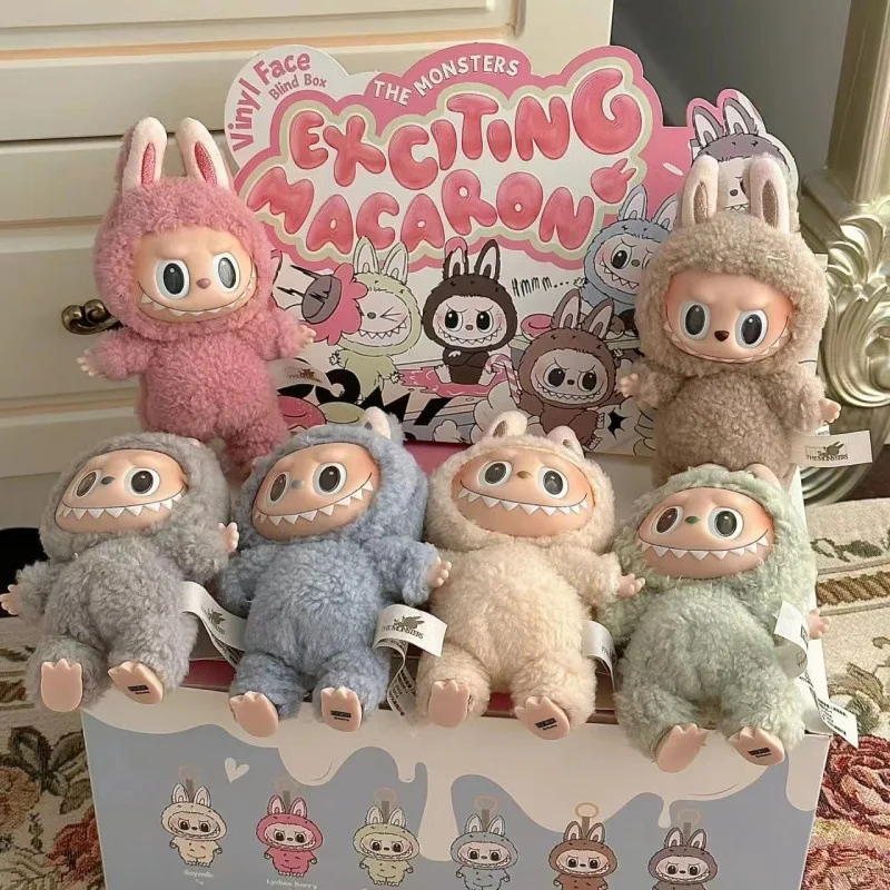 2025 Popmart LaBubu The Monsters Lisa Seme Heart Macarr Vinyl Base Series Trendy hračky dekorácie narodeninové darčeky