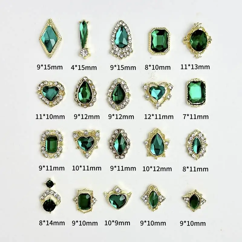20ks Light Luxury zliatiny Srdce Square Charms Emerald Glass Diamond Smienok nechty na nechty
