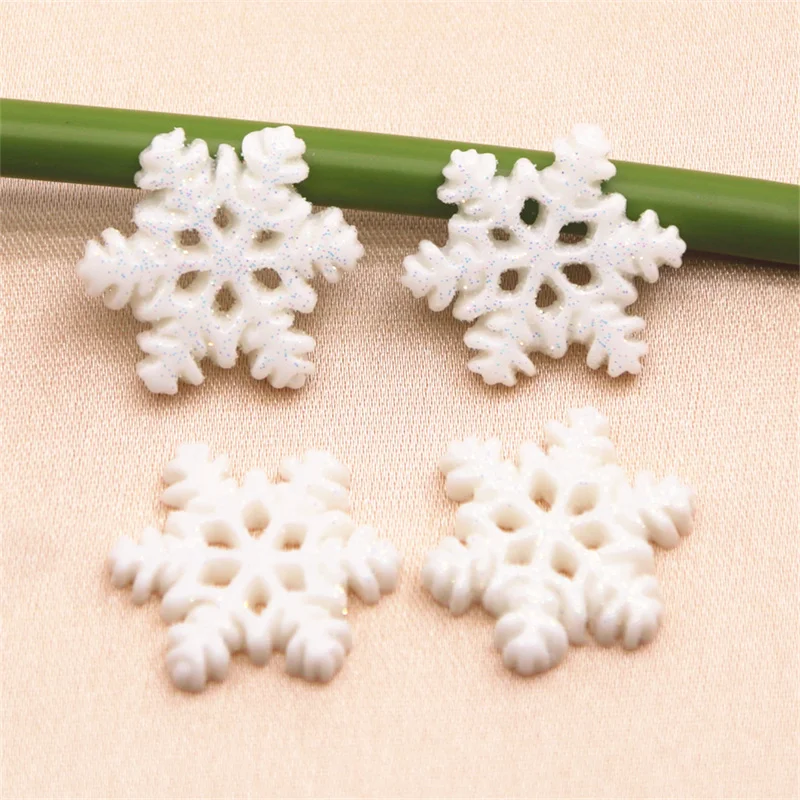 20ks vianočné snehové vločky živice Flatback Cabochon Art Dodávateľ dekorácie Charm DIY Craft 20 mm