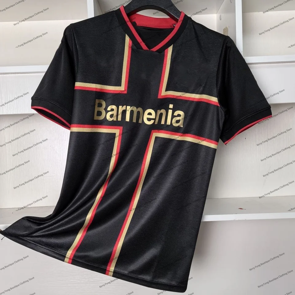 24/25 Horúci predaj nemeckého pánskeho športového futbalového tričku Tričko Summer Potenie Pohodlný priedušný tréning dres