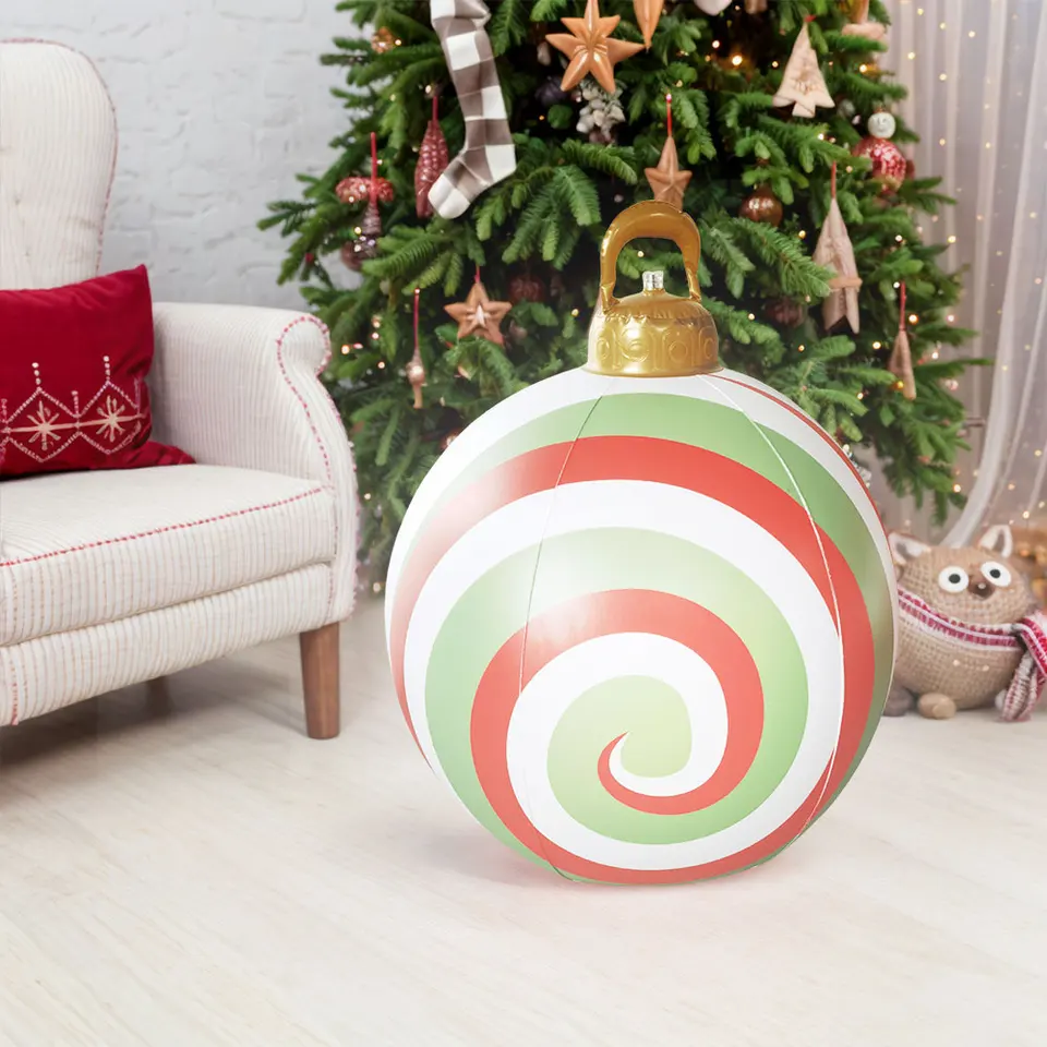 24 -palcové obrovské nafukovacie vianočné dekorácie gule PVC Giant nafukovacie vianočné gule so svetlom pre sviatočné večierky Indoor Decor
