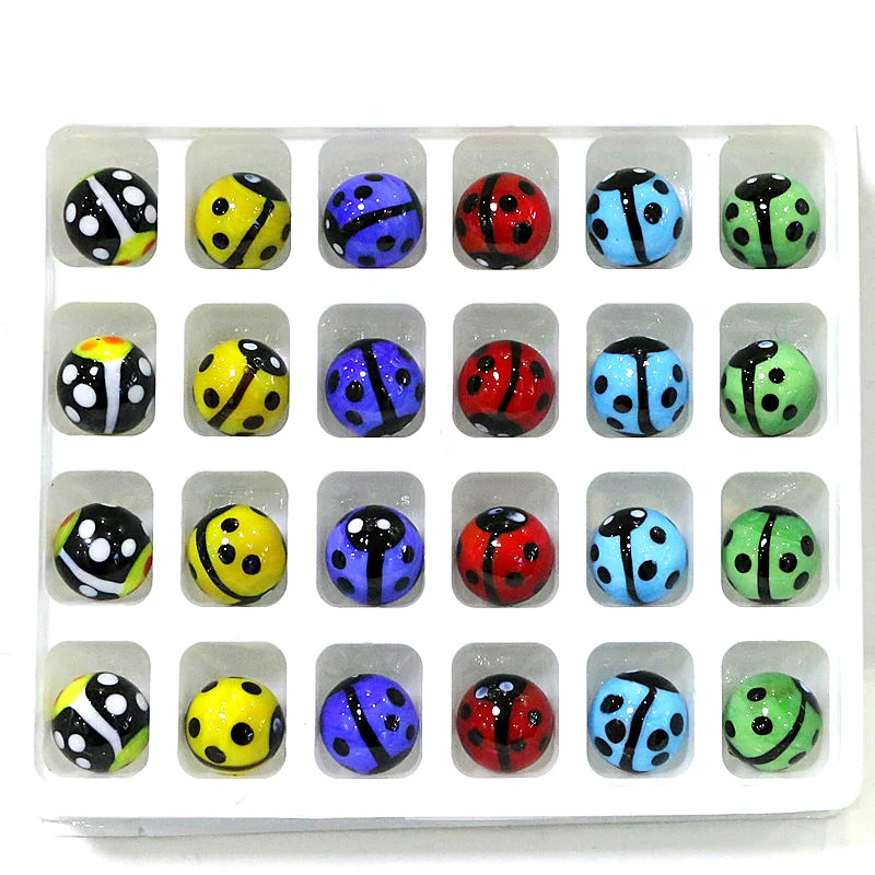 24ks kreatívne roztomilé dizajn ladybug vzácny sklenený guľôčkový ozdobné ozdoby hra pinball hračky Veľkonočné párty darčeky pre deti 16 mm