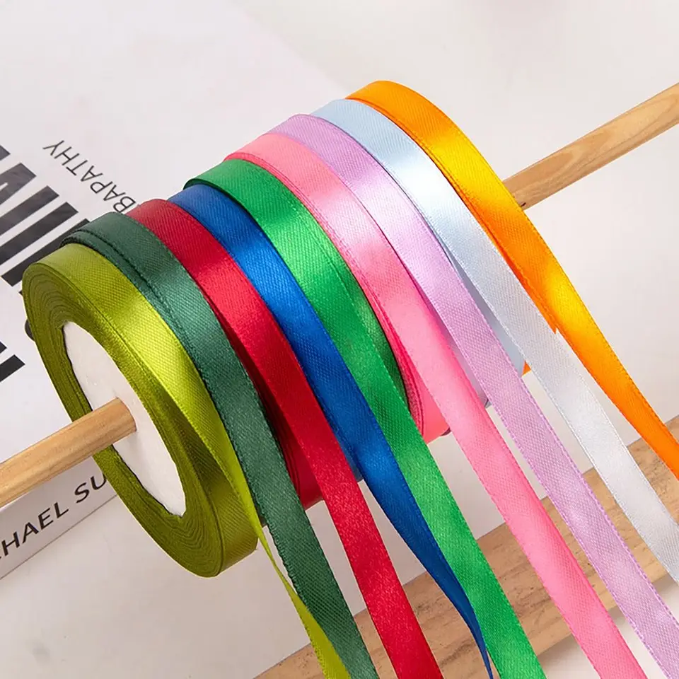25 Yards/Roll Satin Ribbon Odtrhnutie 10 farieb 1 cm šírka darčekové balenie Ribbon