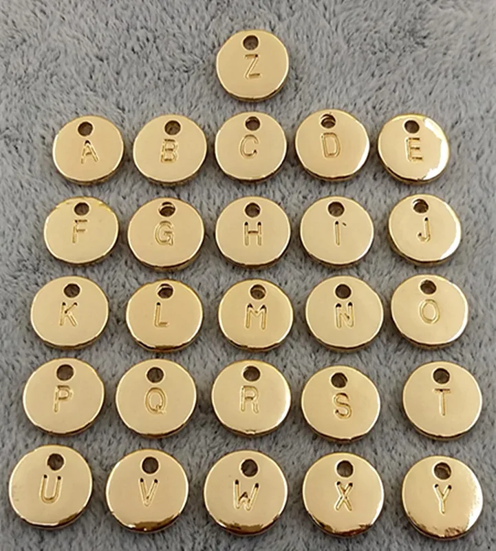 26ks/šarža 10 mm obojstranná strieborná farba zlata abeceda azbet písmeno Tag Charms Stamp Stamp počiatočné kúzlo pre domácich šperkov výroba šperkov