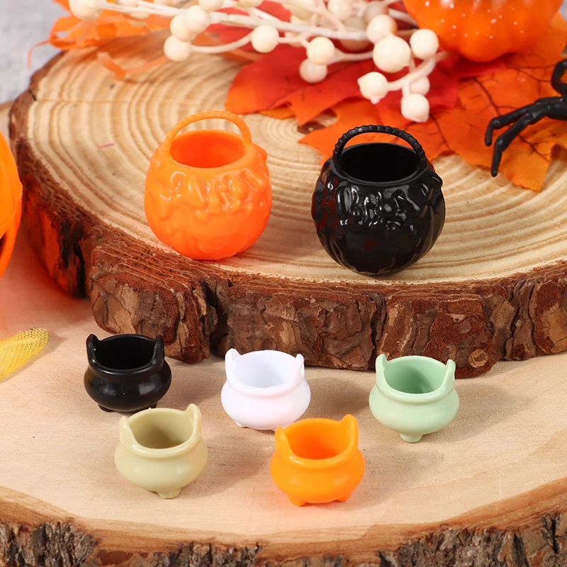 2ks Halloween Mini Cauldron Miniature Mini Halloween Candy Bucket Pot čarodejnica kotol