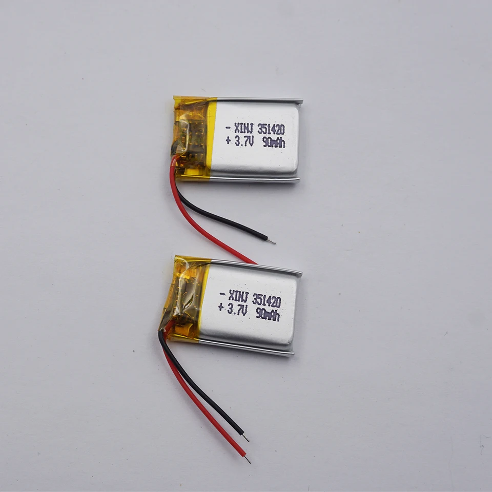 2pcs 3,7 V 90 mAh 0,333Wh Nabíjateľná litium batéria 351420 pre slúchadlá reproduktorov GPS SAT NAV Driving Recorder Bluetooth mp3
