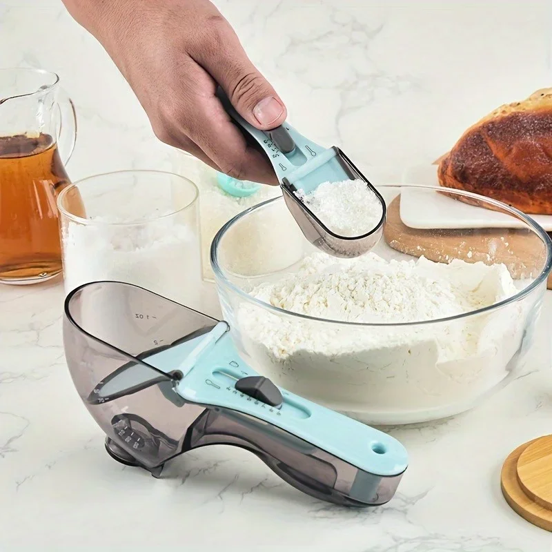 2pcs (malá veľkosť + veľká veľkosť) Nastaviteľné odmerky a lyžice, plastová odmerka na odmerky s magnetickým