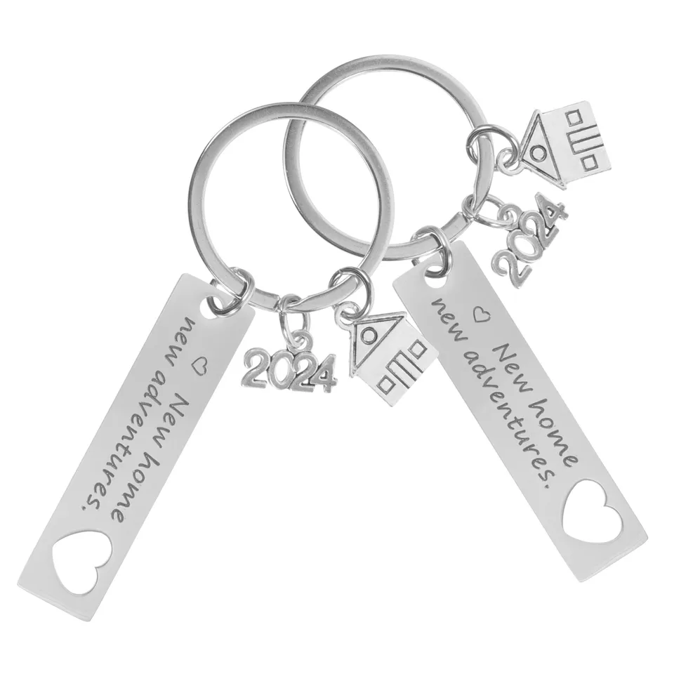 2pcs malé kľúče vrecko z nehrdzavejúcej ocele Závesný kľúče kľúča Nový domov Keychain kabelka Key reťaz s malými pásmi Kľúčenky 2025 nový