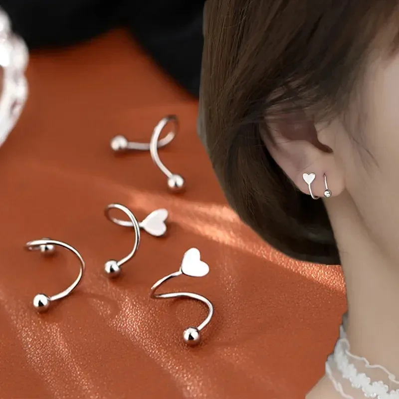 2pcs z nehrdzavejúcej ocele Twisted Stud Stud náušnice, piercingová srdcová hviezda chrupavka Tragus špirála uší pre piercing šperky darčeky