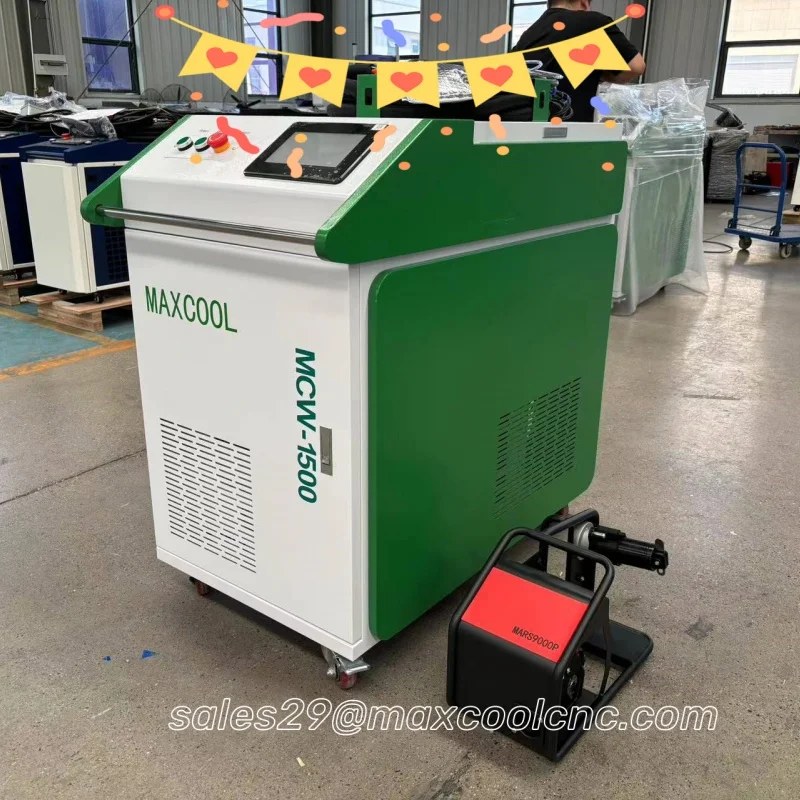 3 in 1 stroj Čistý zvarový rez 1,5 kW CNC viacerých ručných vlákien laserového zváracieho stroja pre kovový proces
