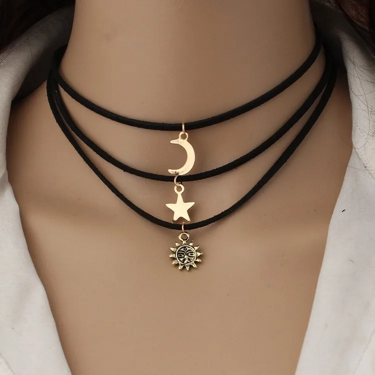 3 ks sady Chokers Náhrdelníky zliatiny hviezda Moon Slnko prívesky Maxi náhrdelníky pre unisexové horúce predajné súpravy
