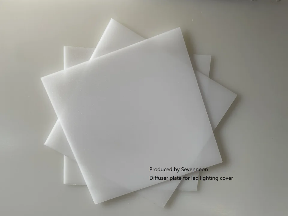 3 mm dodávateľ Opal Frosted Frosted liate Mliečne dvojité straty Matt PS Difuzérový list/panel/doska pre LED svetlo kryt prispôsobiteľnej veľkosti