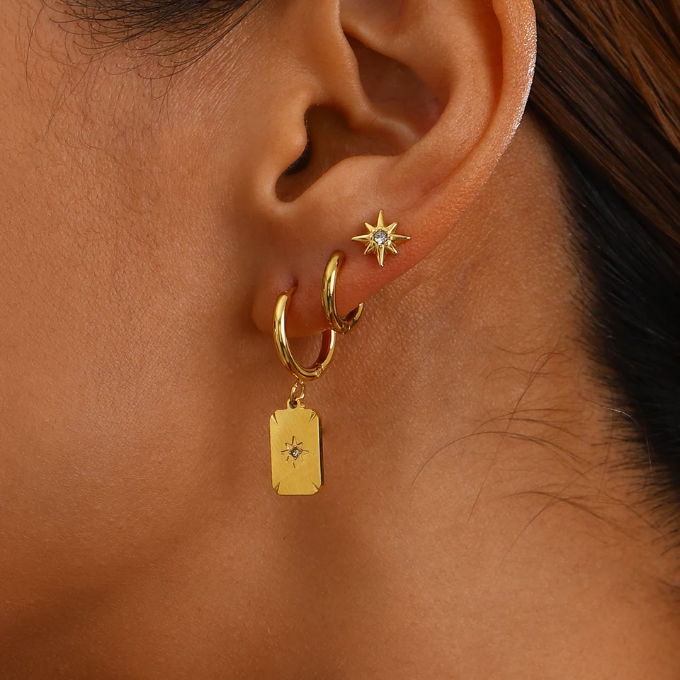 3 páry na kartu z nehrdzavejúcej ocele biely kamienok Octagonálna hviezda Plain Circle Ear Chuck Rucking Ženy 18k PVD Pastované šperky