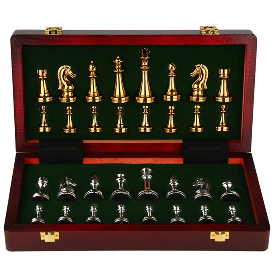 30 cm Luxusné kovové šachové figúrky Medzinárodná drevená šachovnica 32 Zlaté strieborné šachové kúsky Magnetická doska Family Game Chess Set