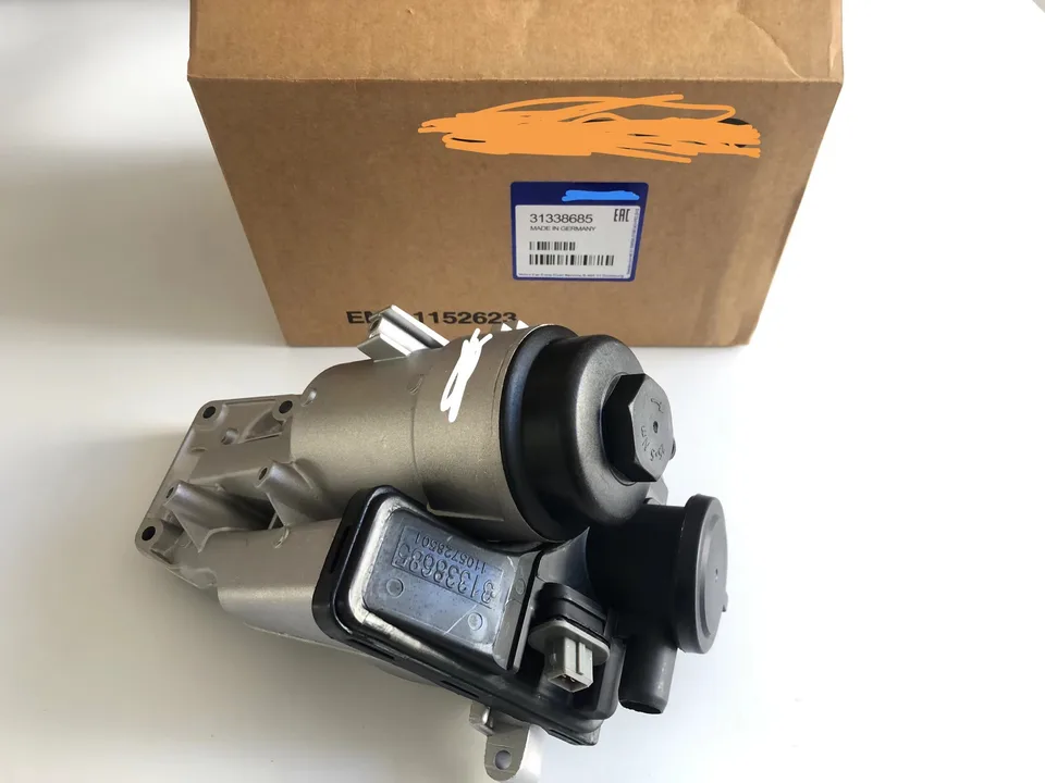 31338685 Ventilačný kľukový krabicový krabicový krabicový kryt Kryt Zostava Olejová voda aplikovateľná na Volvo S40 S60 S80 XC60 V40 V60