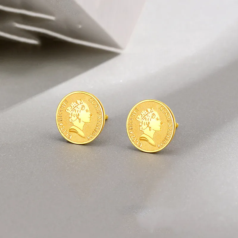 316L z nehrdzavejúcej ocele British Retro Coin Queen Head Titanium Oceľové náušnice studený vetrový temperament jednoduché divoké náušnice