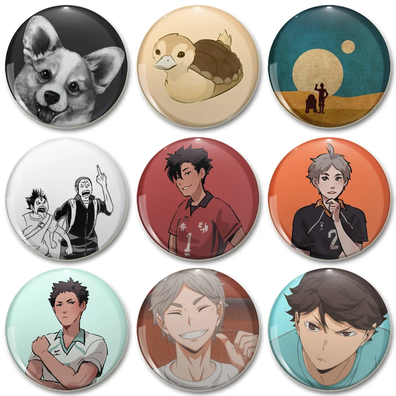 32/44/58 mm roztomilý mačací psí karikatúra gombíka PIN Anime Haikyuu !! Odznaky figúrky manga ikony batohové odevy dekorácie brošní darčeky