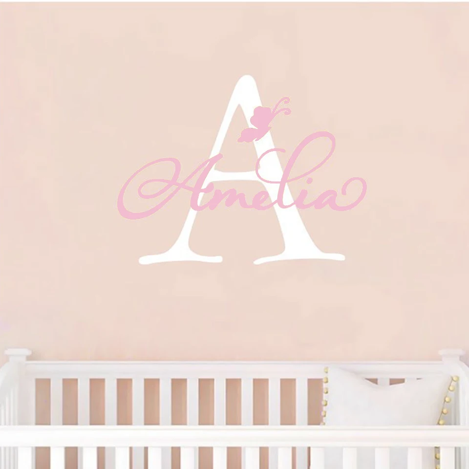 35 cm vysoký personalizovaný dievčatko Name Monogram nástenná nálepka Názvy motýľov DIY Self-Sticking Vinyl Decor Wall Sticker LC1217