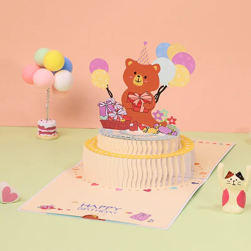 3D Pop -Up Style Cartoon Bear šťastné narodeniny torta papierová rezbár