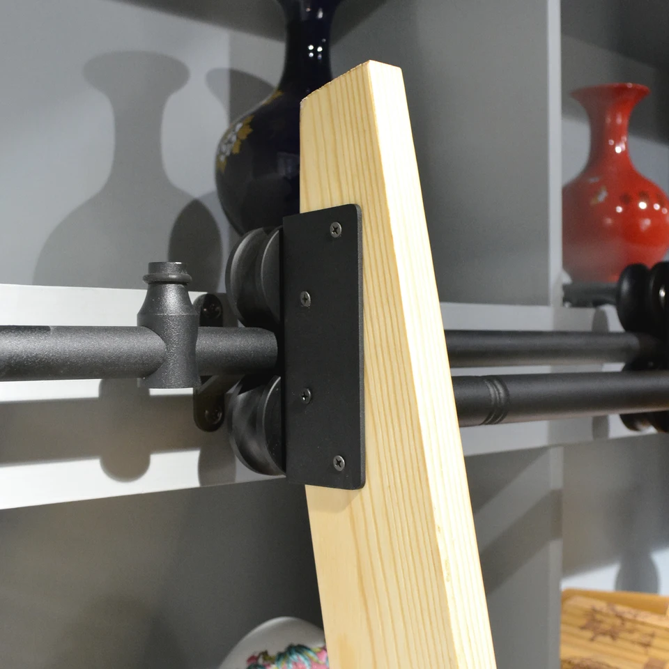 3M Slide Library Ladder Hardware Súprava zatiahnuteľná rebrík s čiernou poličkou horného valca (bez rebríka)