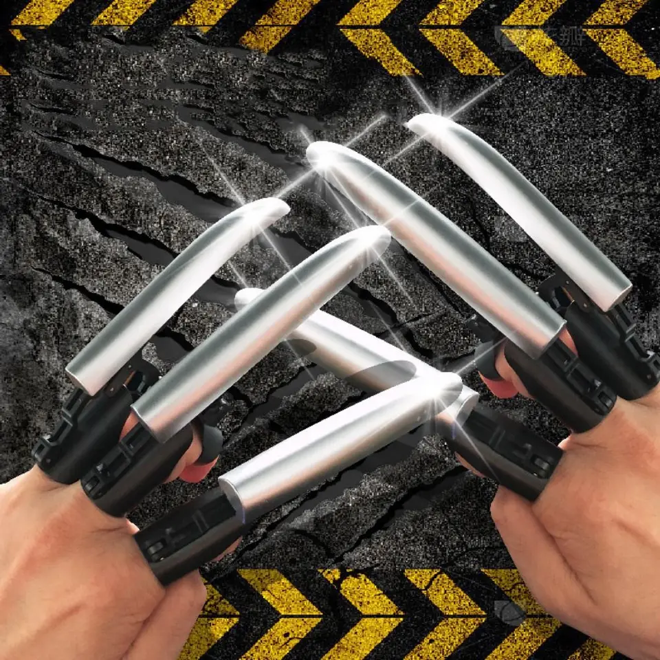 3pcs 3D zostava zatiahnuteľné mechanické pazúry škálovateľné priehľadné žiariace vlčí pazúry Cool figúrky dekorácie