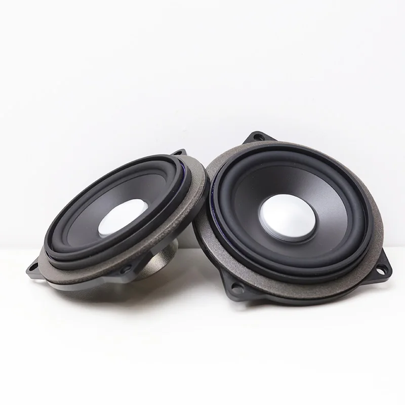 4,5 palcový reproduktor panelov pre BMW F10 F11 E81 E82 E84 E87 E88 E90 E91 E92 E93 M5 F90 Hudba Vysoko kvalitné zvukové príslušenstvo rohov
