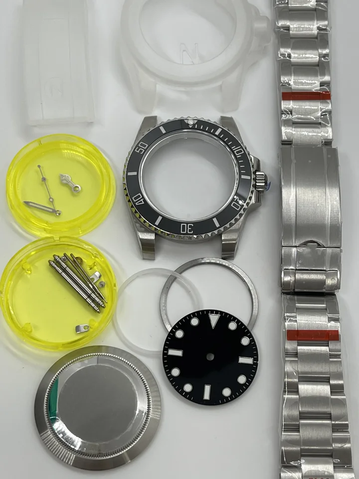 40 mm hodinky Set Machanical Automatic Sapphire 904L z nehrdzavejúcej ocele Keramický rámček pre hranicu pre ETA2824-2/2836/3135