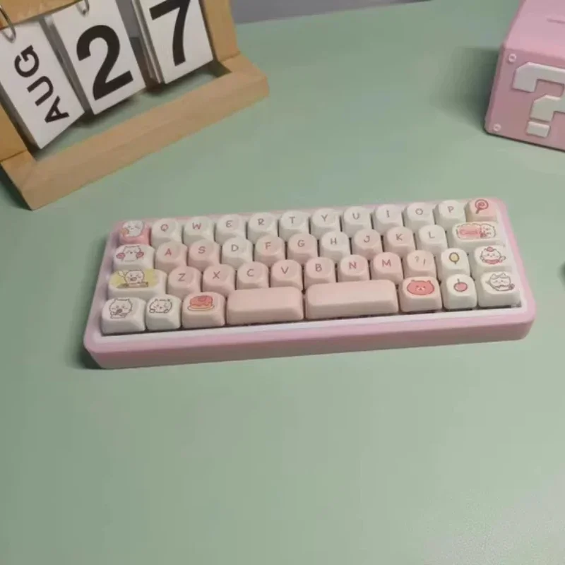 40 Rozloženie klávesnice Wireless Bluetooth Trojmode /duálny kláves Modevia Change Key