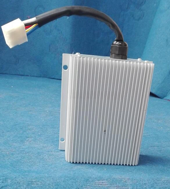 400 W 96 V až 12 V, 35A izolovaný prevodník DC-DC