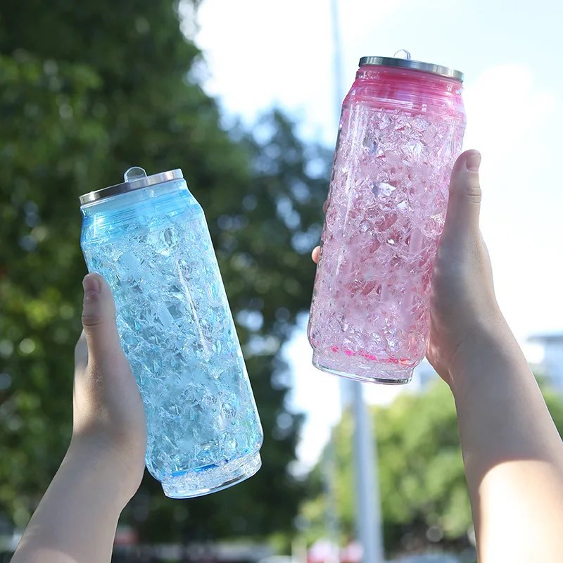 450 ml Kreatívne plechovky Poháre na vodu s slamáčkou Plastic Pleasy Summer Cola Crushed Ice Bottle Outdoor Sports Pitping Cup