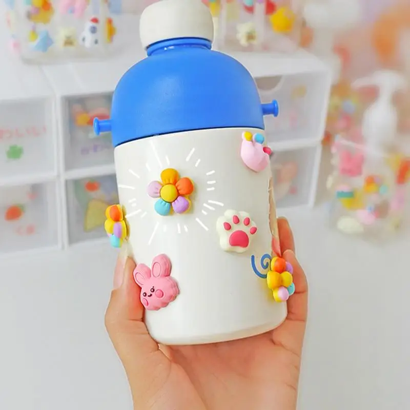 4pcs 3d DIY karikatúra nálepka Vodná nálepka Chladnička Chladnička Kettle knihy Stiapky ruky s vodou pohárik doplnkov