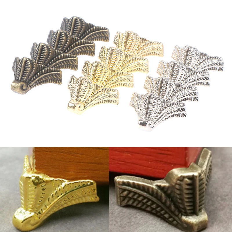 4pcs Antique Corner Protector bronzový šperk na hrudi