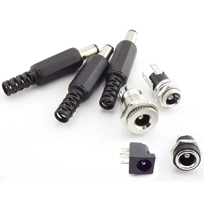 5 píly 5,5 x 2,1 mm jednosmerná zásuvka ženský konektor skrutkovacia matica Panel Conector Conector Adaptér 12V plastová samca zátky pre CCTV LED pásik