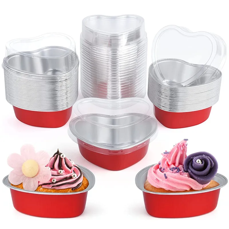 50ks hliníková fóliová koláčová koláč v tvare srdca Cupcake Cup s viečkami na pečenie šálky ramekins dezerty Flans pre valentínsky svadobný dekor
