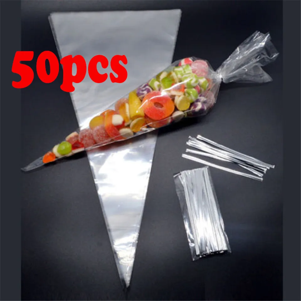 50ks plastové kužeľové vrecko Priehľadné trojuholníky Candy Tašky mrkvový darčekový taška s kravatami na svadobné narodeniny Veľkonočné laskavosti Balenie
