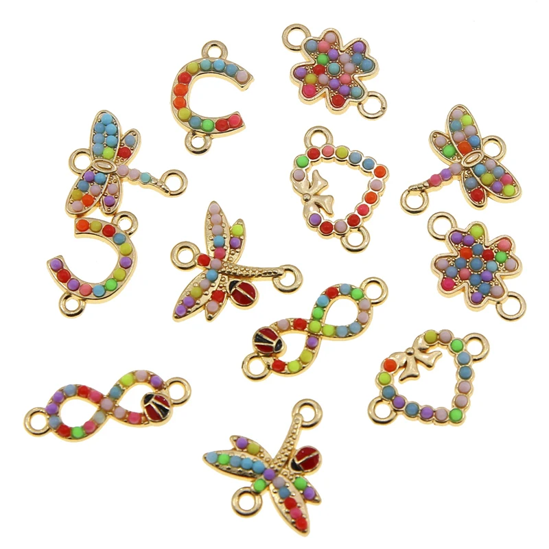 50ks srdečné konektory v tvare srdca Animal Dragonfly Ladybug Charms Kovové kúzla pre kutilové šperky výroby ručne vyrábaných doplnkov