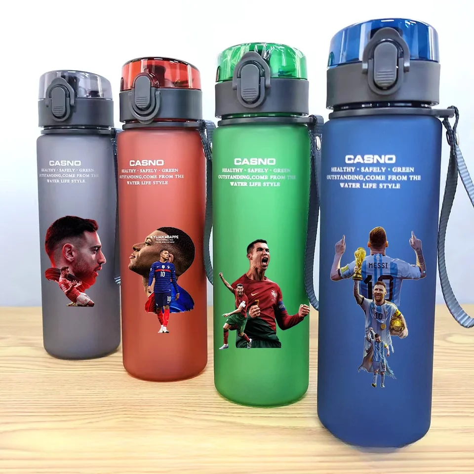 560 ml futbalová hviezda Voda pohár Lionel Messi Neymar Pitie fľaše Coffee Cup Prenosný vonkajší športový flip cover Darček pre deti
