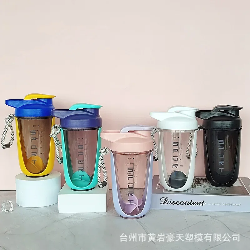 590 ml Blender Blender Fľaška s plastovou plesom BPA BPA Free Plast bielkoviny potriasajú nepriepustné pre práškové cvičenie v telocvični Sport