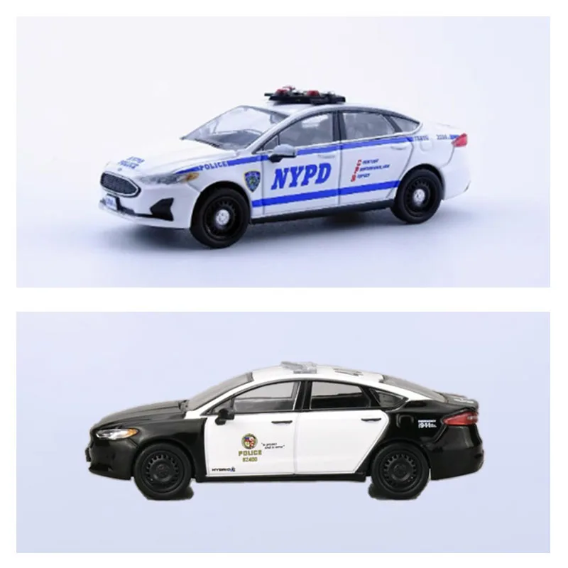 596 Model 1/64 Scale Ford Mondeo Police Autaloy Mode režim pre dospelých statická zbierka zdobená vianočné darčeky Darčeky Hračky