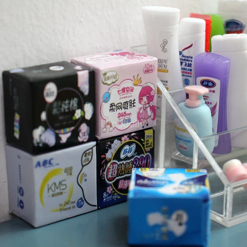 5ks 1/6 v mierke miniatúrna bábika Sanitárna uterák v podložke Kúpeľňa Decorácie pre Blyth Bjd