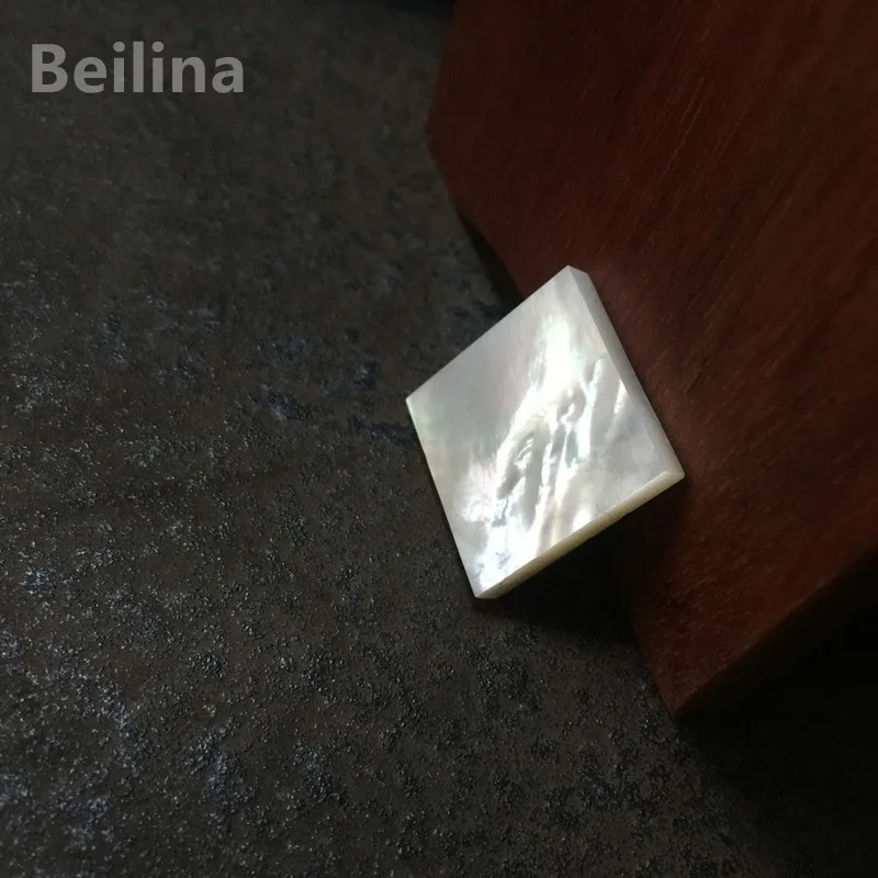 5ks biela prírodná matka perlskej škrupiny DIY DIY Príslušenstvo a remeslá vložka Vyrezávaný materiál Veľkosť 22 mm /22 mm /3 mm