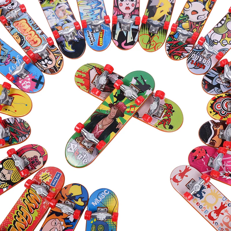 5ks náhodné farebné mini prstové skateboardy matný povrch dvojzvarový tanier stolová korčuľa Mini skateboard prst pre deti darčeky