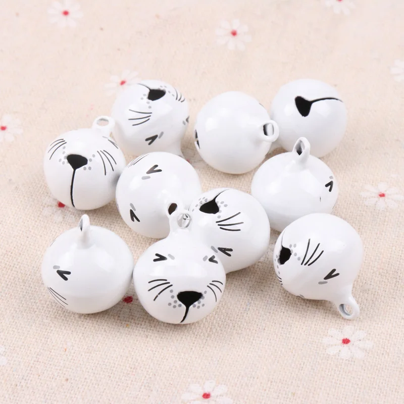 5pcs Jingle Bells Cute Cat Ornament Metal Bell pre domácu párty strom prívesok dekorácia 27 mm