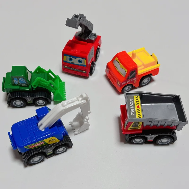5pcs Pull Back Racer Engineer Car Mini Car Birthday Party Darček pre hračky pre chlapcov Classic Kids vozidlo Hray
