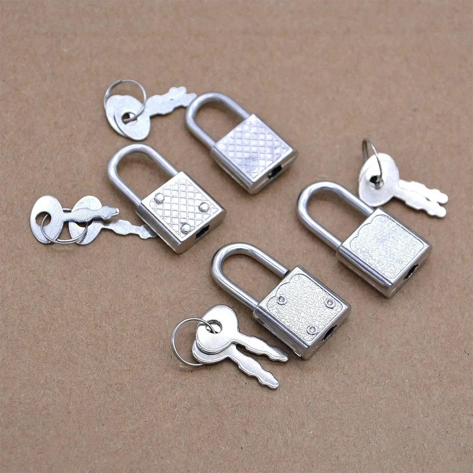 5sets mini kovové visiace zámok s klávesmi Poznámkový denník norátový zápis na batožinu Bag zaistenie zámku prenosný kufrový skrinka 32*17 mm strieborné
