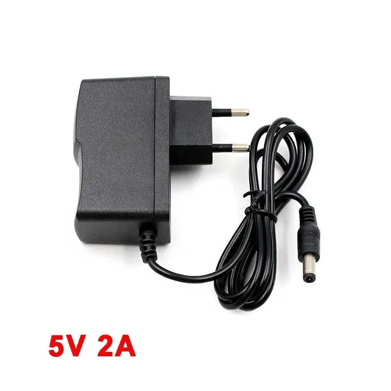 5V2A Nový AC 100V-240V Adaptér prevodníka DC 5V 2A 2000ma Adaptér napájacieho zdroja EU US Plug DC 5,5 mm x 2,1-2,5 mm