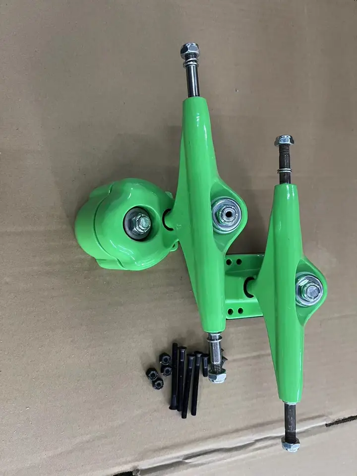 6,25 palca Meraki Surf Surf Cor Cor Cor Cor Cor Cor Cor Cor Cor Cor Code Hliník zliatinu Land Surfkate Board Truck Časť Dodávka Rotatovateľná pružina, zelená
