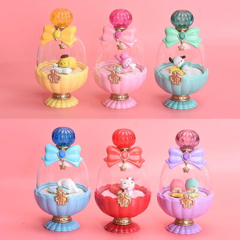 6 ks Sanrio Blind Box Hračky Hello Kitty Kuromi My Melody Pochacco Desktop Decoration