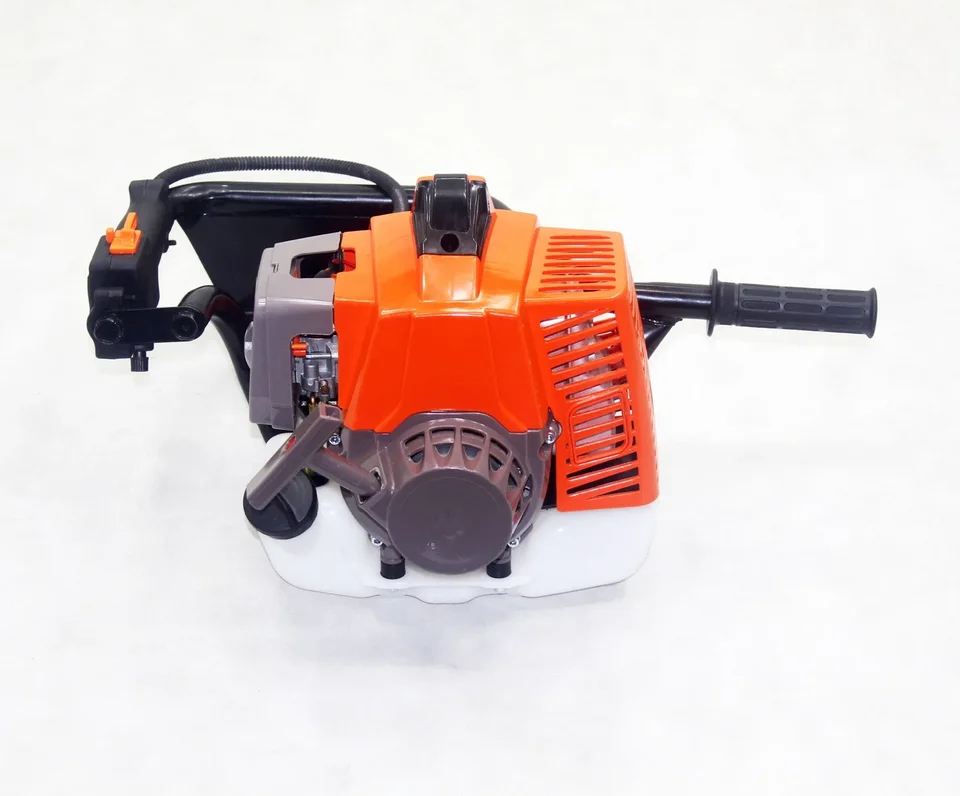 63 ccm Turbína Typ kopacieho stroja Digger záhradný náradie stroj na výsadbu vŕtania Pit Pit Earth Auger Elektronické náradie