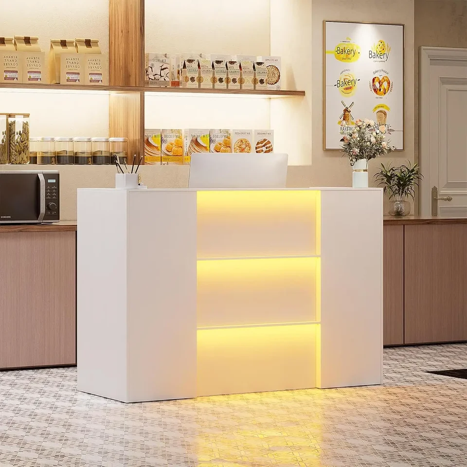 63 palcový recepčný stôl, recepcia s LED svetlami RGB, moderný recepčný stôl s pultovou a uzamykateľnou zásuvkou